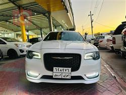 کرایسلەر 300